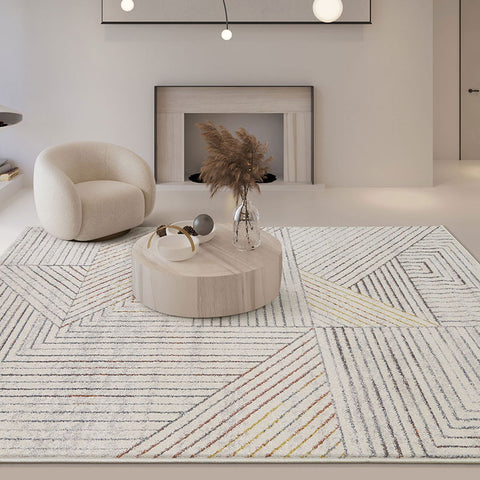 How to combine a rug with other interior items?