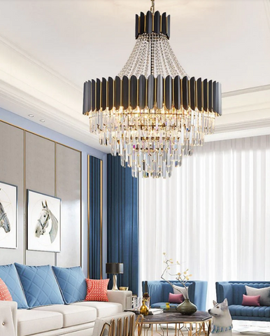 Illuminating Trends 2024: Grand Chandeliers, Bold Designs, and the Circle of Light