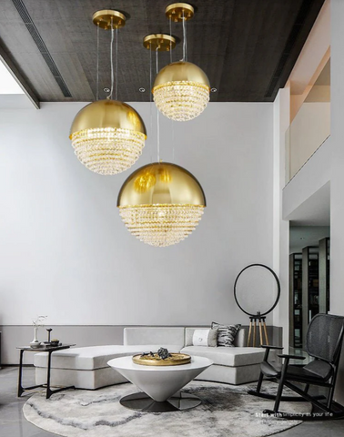 Illuminating Trends 2024: Grand Chandeliers, Bold Designs, and the Circle of Light