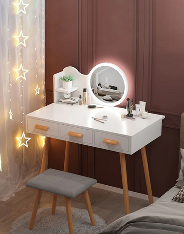 Minimalist Vanity Design: Simplifying Your Space with a Sleek and Modern Look