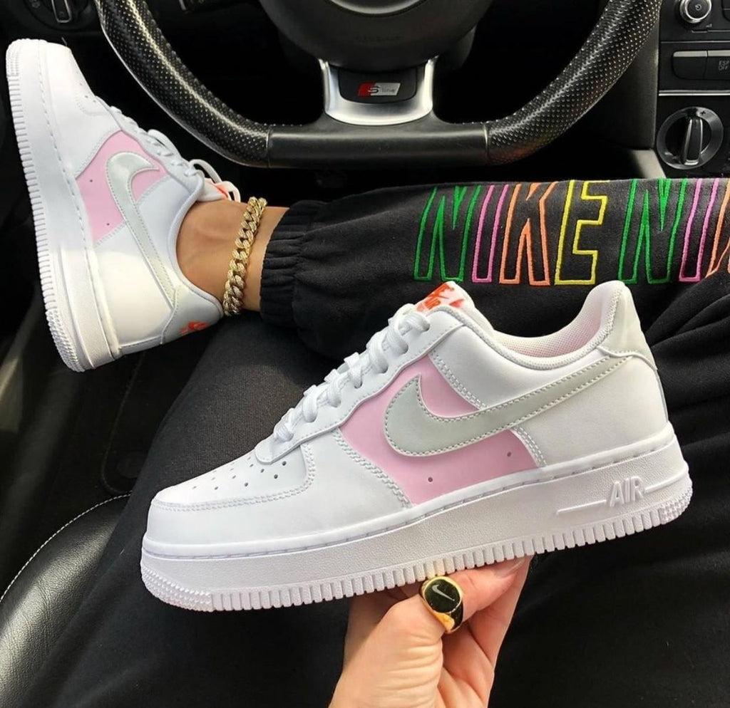 Cambio boca castillo Zapatillas nike airforce blanco/rosa/gris – Pillazapas