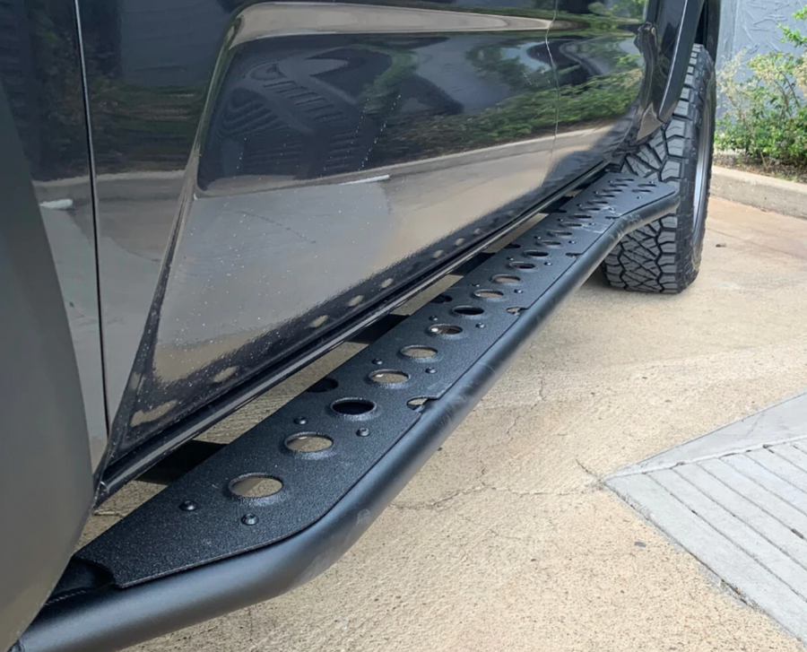 20052023 TOYOTA STEP EDITION ROCK SLIDERS BY CALI RAISED LED