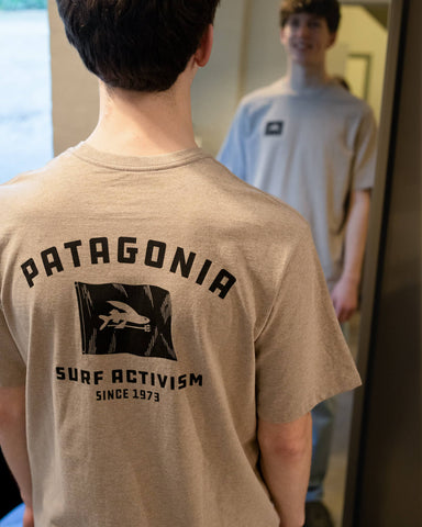 Patagonia T-shirts find den rigtige pasform med alle filtre på siden