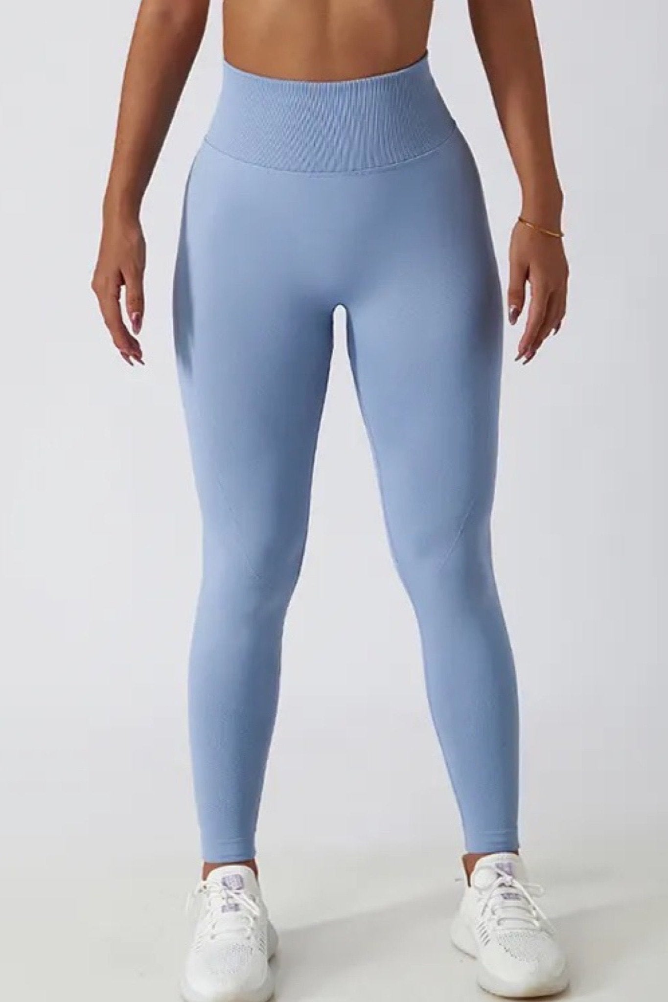 Se PERFORMANCEPRO Scrunch Leggings Lightskyblue - Small / Light skyblue hos CBL-Fitness.dk