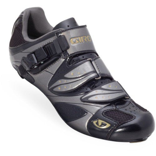 clearance cycling shoes canada