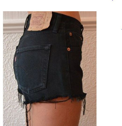 black ripped levi shorts