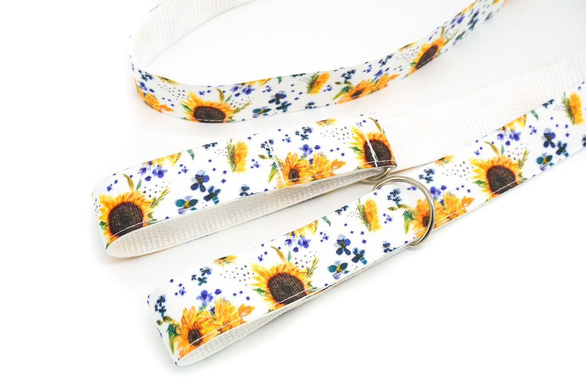 Sunflowers and Blue Flowers White Roller Skate Leash with D Rings - Ad ...