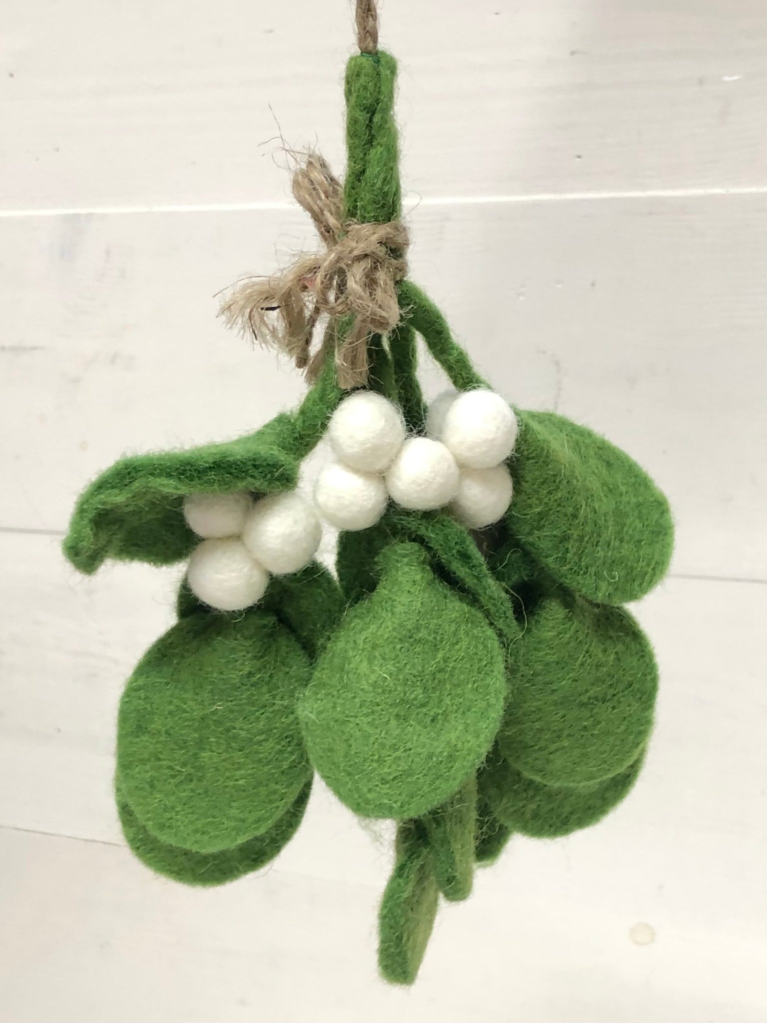 felt mistletoe decoration