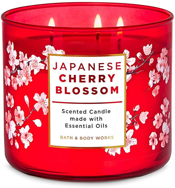 売り切れ必至！ bath&body works A 4個 3芯キャンドル キャンドル 