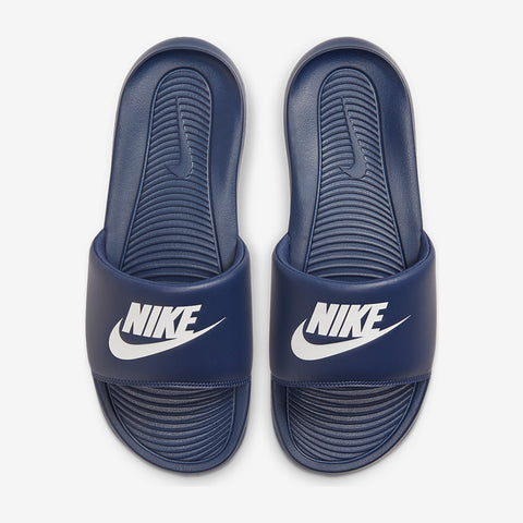 Nike 2025 benassi navy