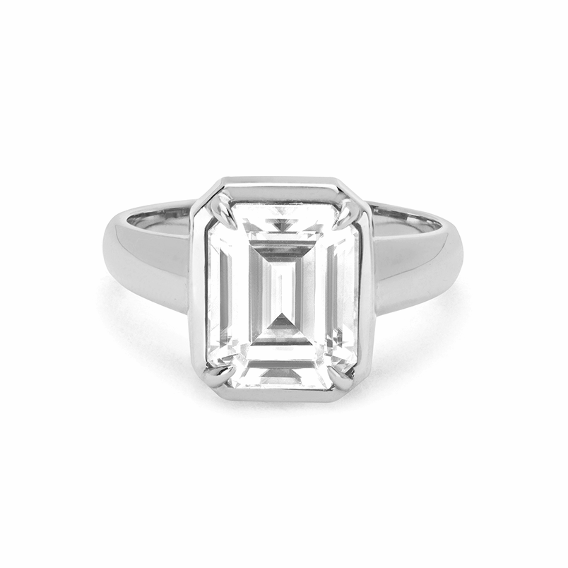 Emerald Cut Diamond Solitaire Setting with Tapered Cloud Fit Band