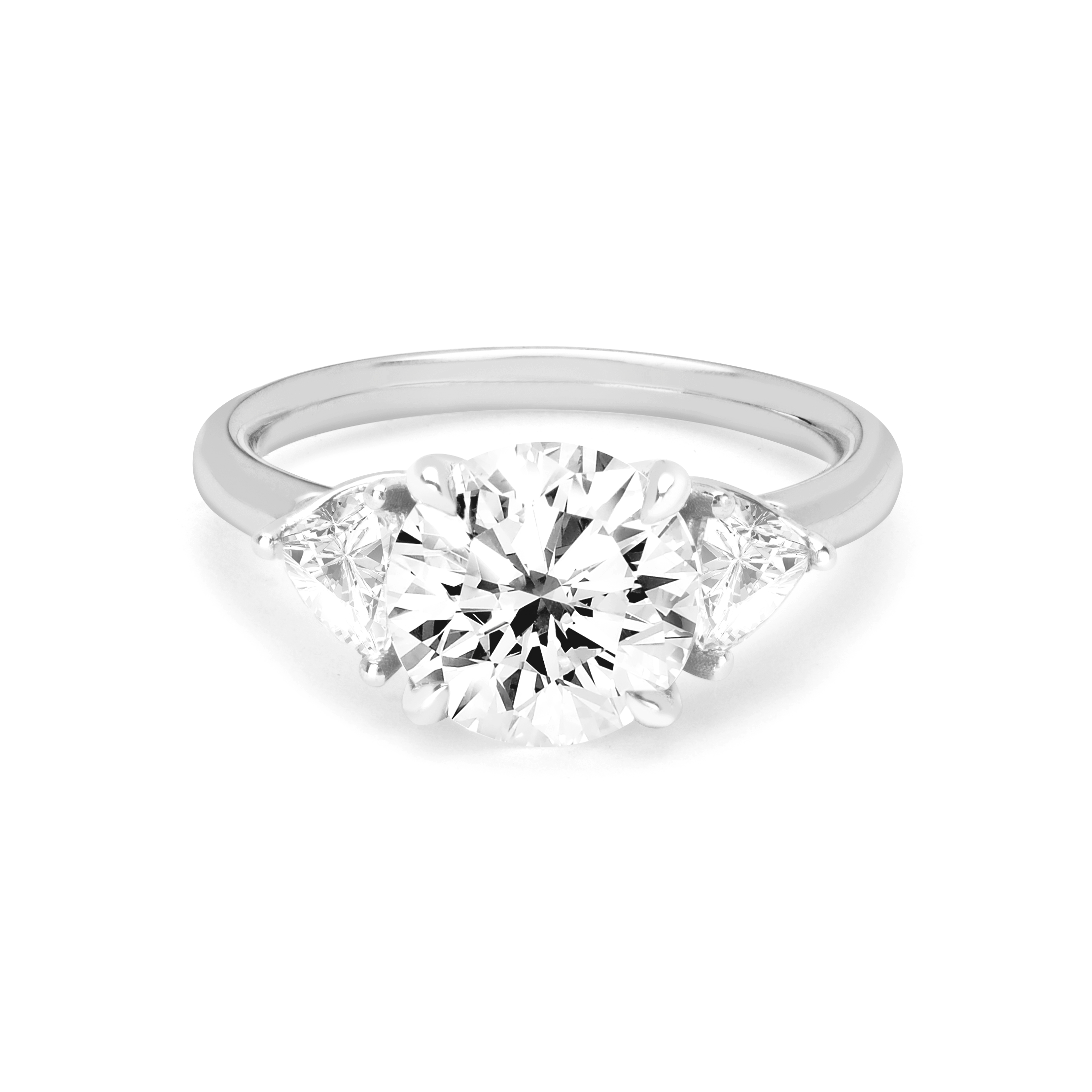 Round Diamond Setting with Side Trillion Diamonds