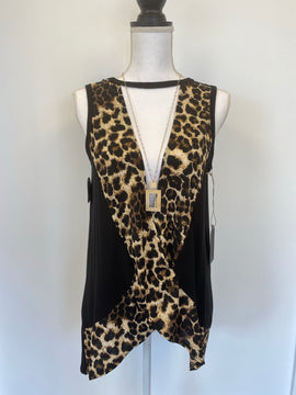 Black Top W/Back Criss-Cross Leopard Accent