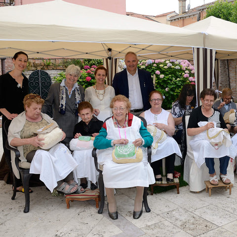 lace makers burano venice