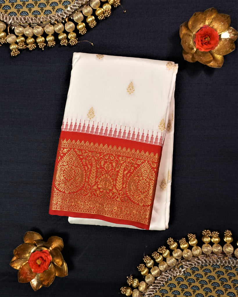 Pin by shruti💫 on Bridal_ party dresses n stuffs | Bridal sarees south  indian, Wedding saree blouse designs, Wedding saree indian