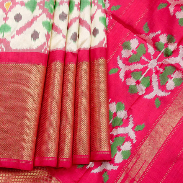 Luxurious Pochampally Silk Sarees: Rich Colors & Contrast Bliss! 🌈  #NikiFashions - YouTube