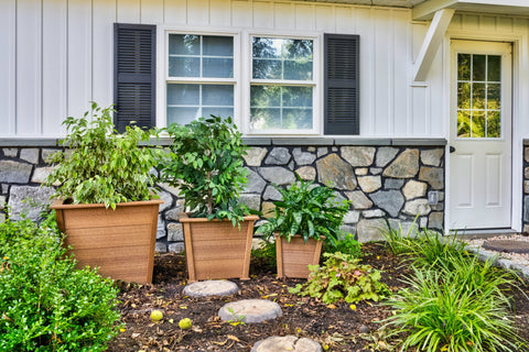 Set of three poly planters