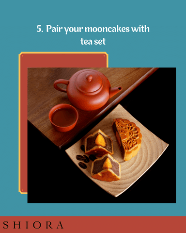 Pair your mooncakes with tea set