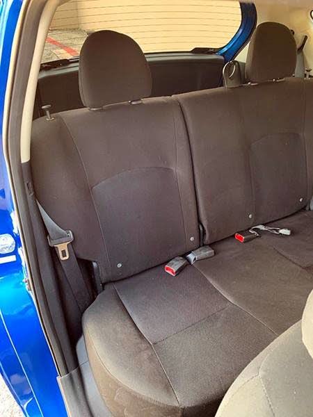 2014 nissan versa seat covers