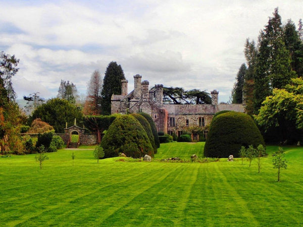 Welsh Treasures Ghostly Secrets Of Gwydir Castle