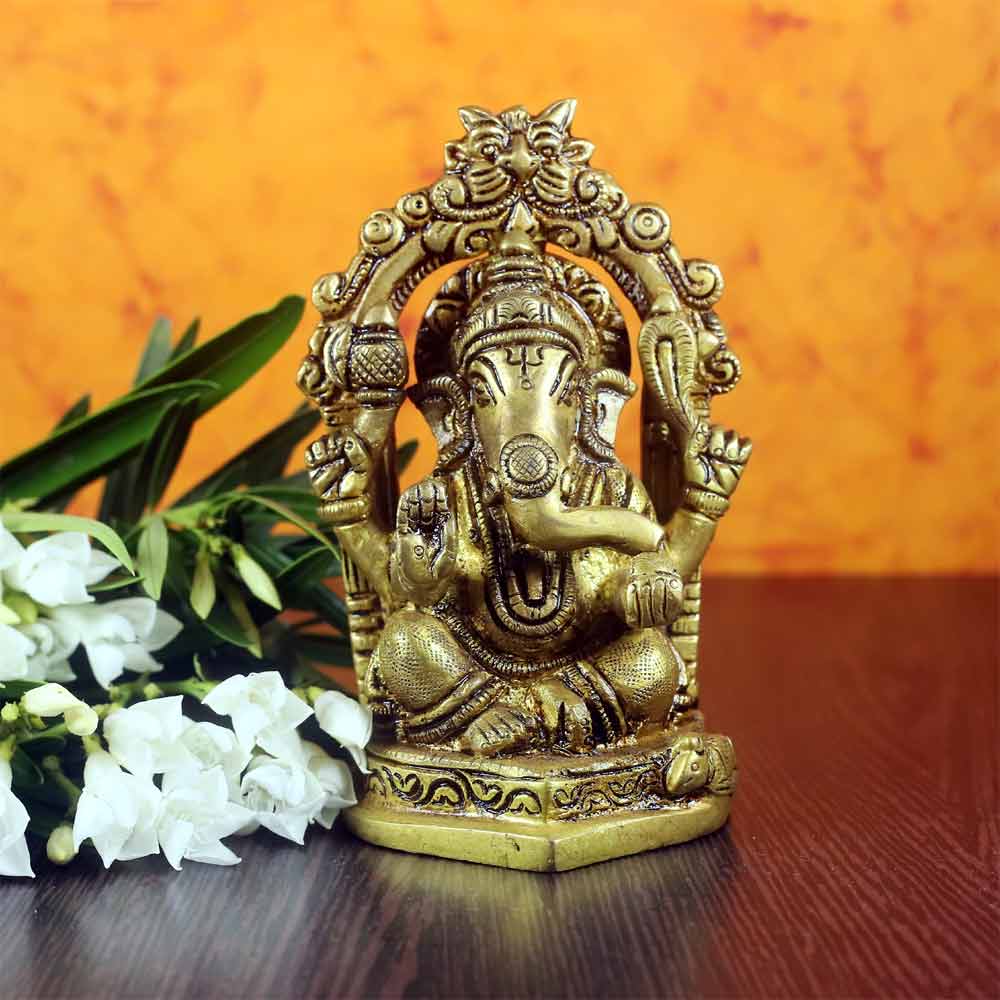 smilesellers Beautifully Hand Made design Idol of Ganesh ji in sitting posation