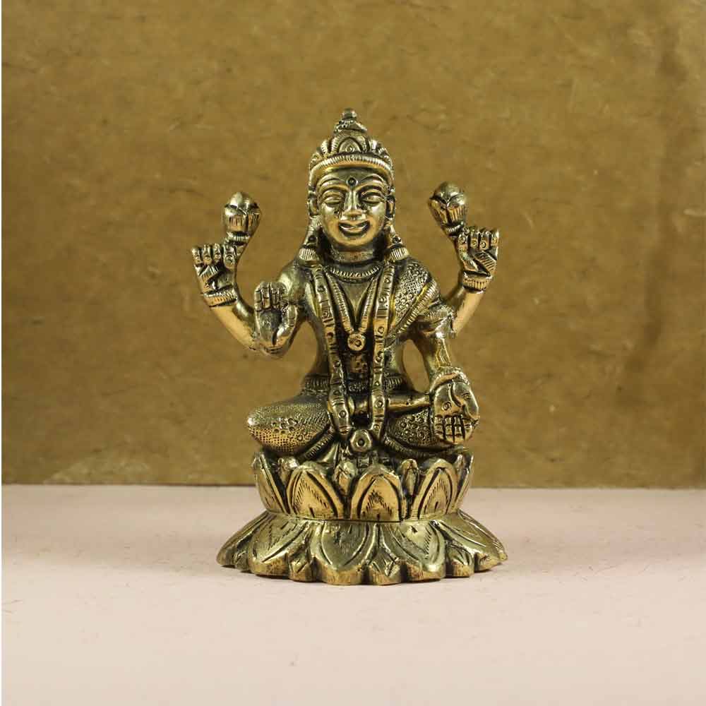 SmileSellers Brass Laxmi Idol