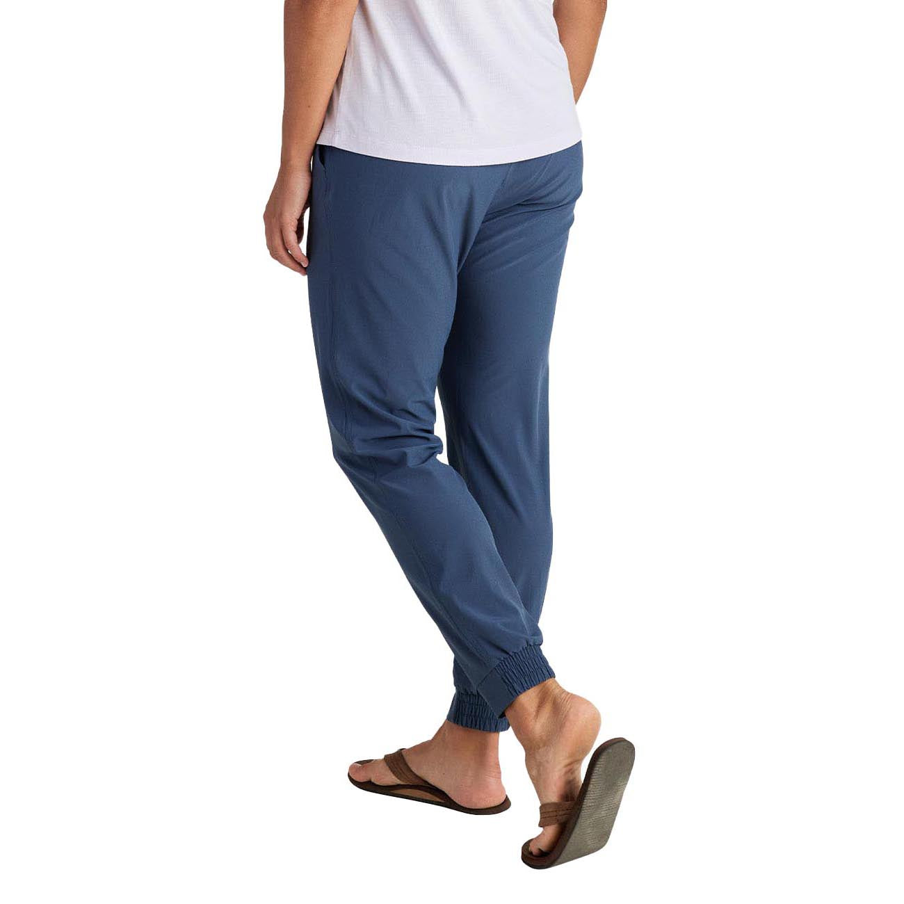 Free Fly Women's Pull-On Breeze Joggers 2024 