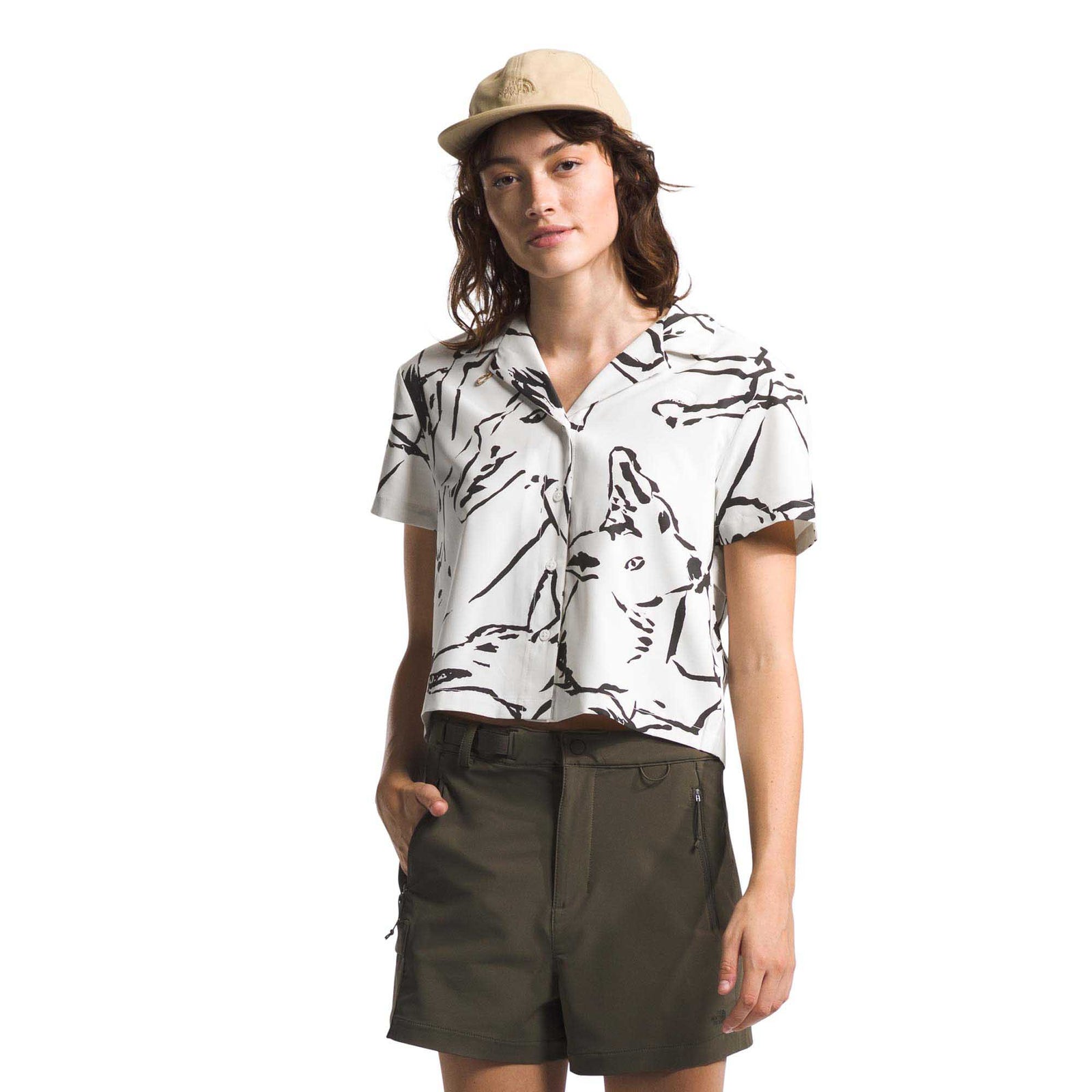 The North Face Women's First Trail Short-Sleeve Shirt 2024 WHITE DUNE COYOTE FIELD SKETCH PRINT