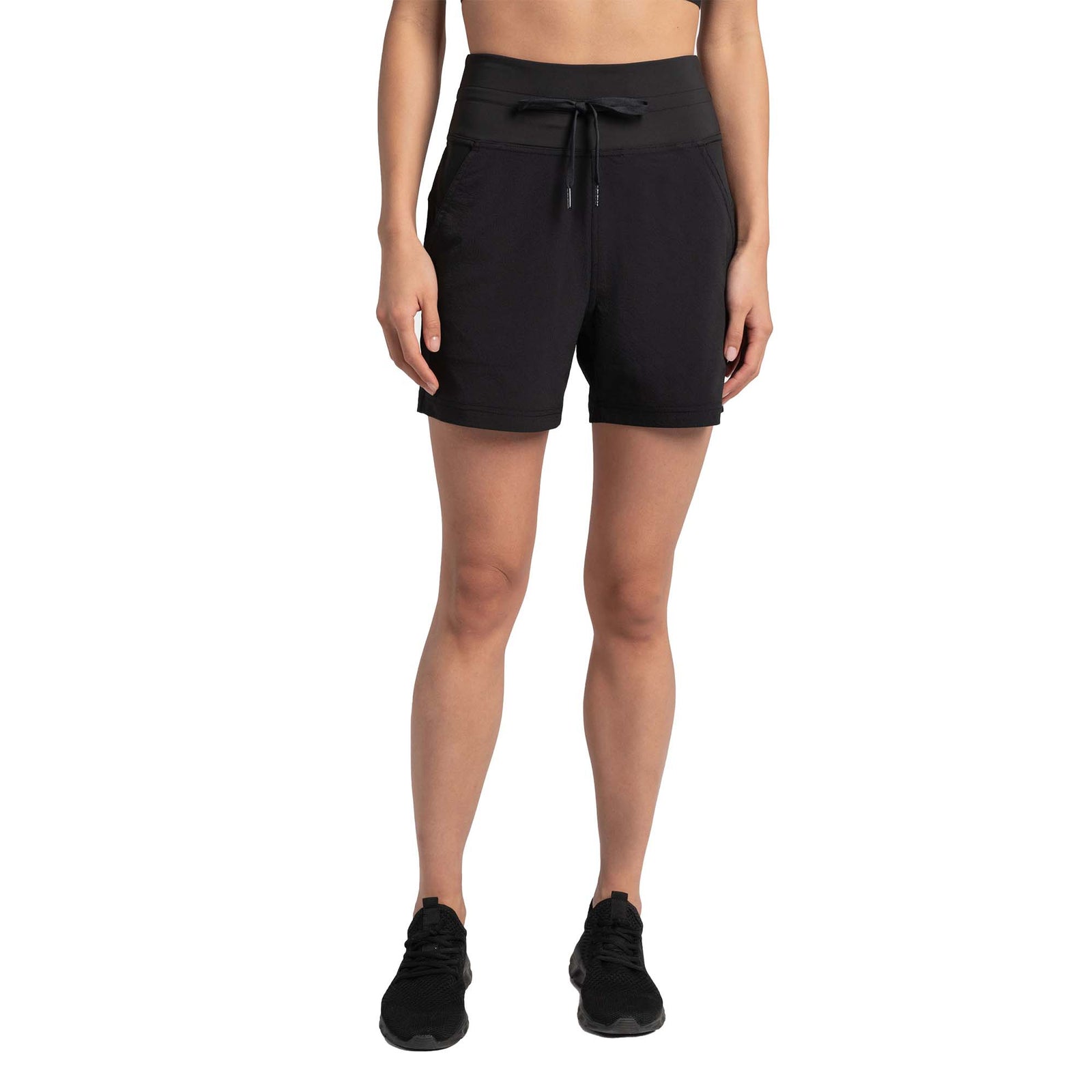 Women's Momentum Shorts