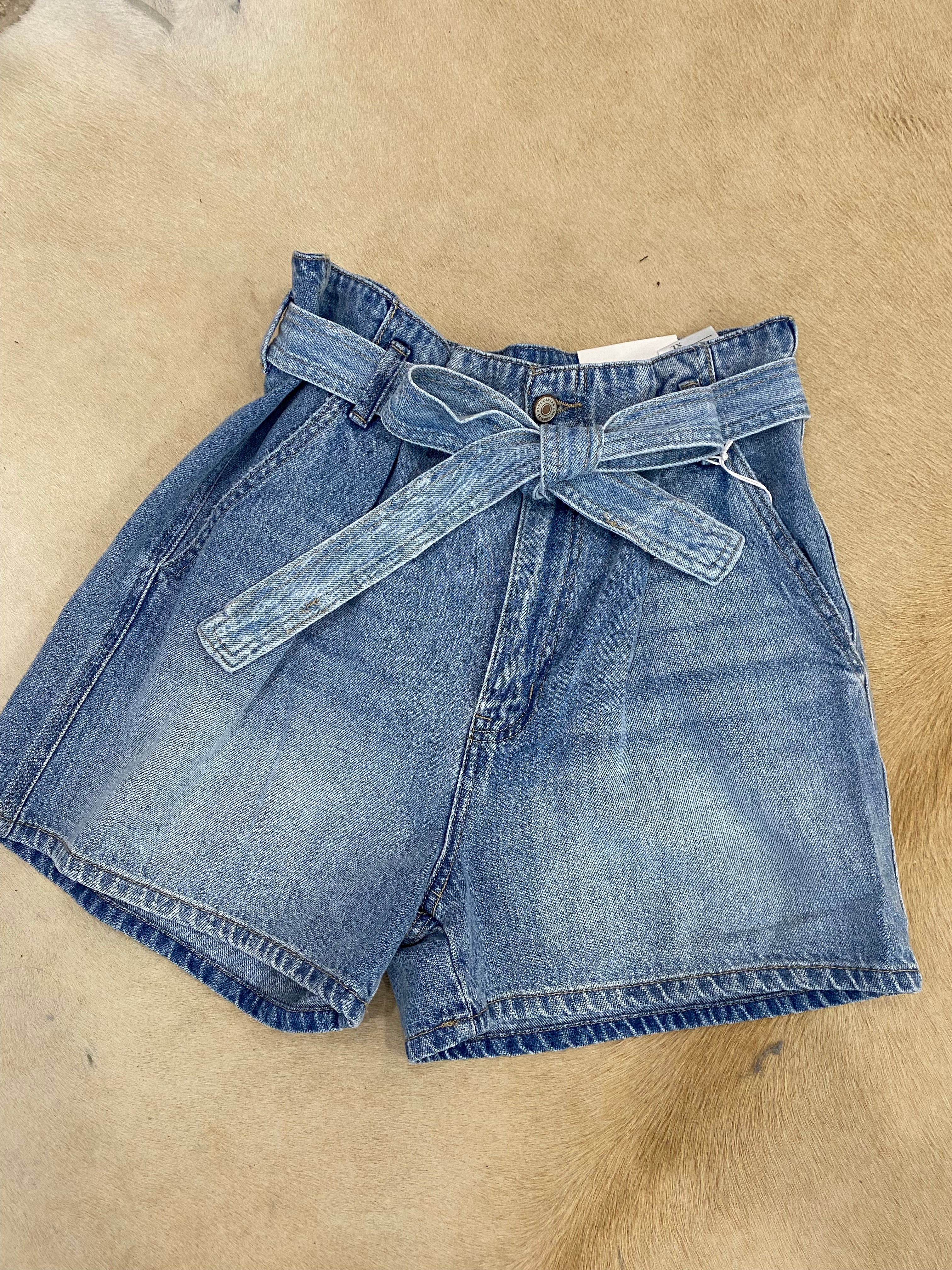 Samantha Shorts in Denim