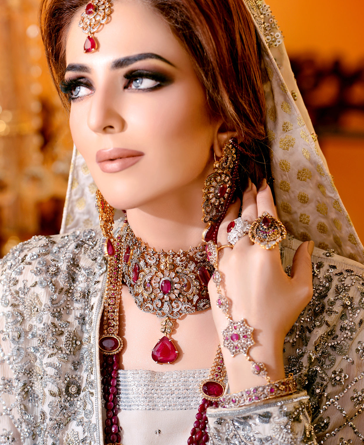 The Ferdoz - Antique Style Bridal Jewellery Set – Nadia Chhotani
