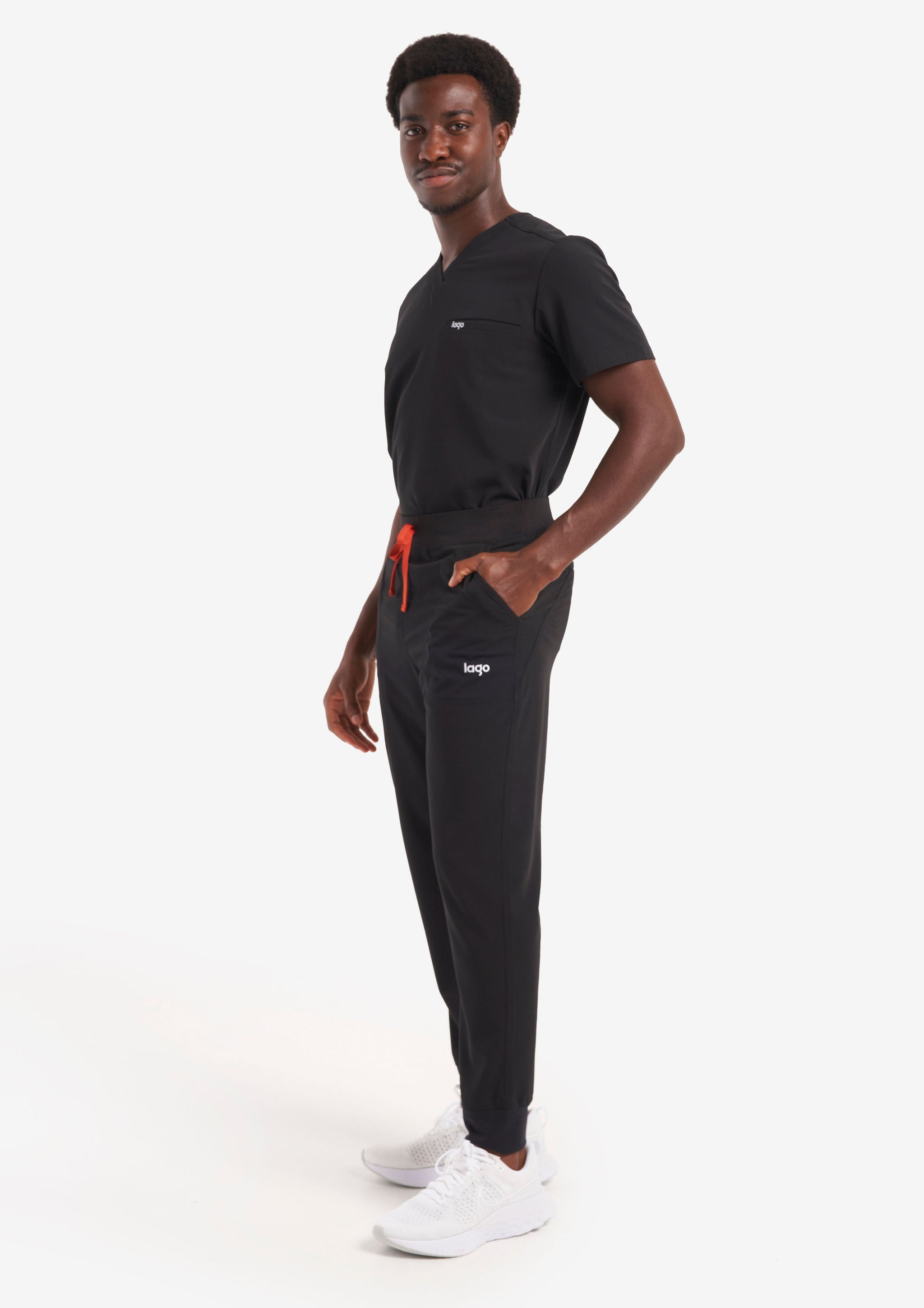 Men's Crested Surge Jogger Tall Black - UBC Bookstore