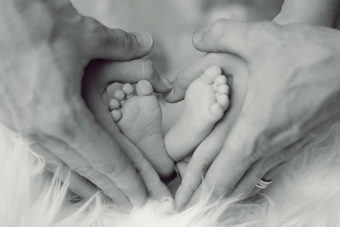 赤ちゃんの足の画像