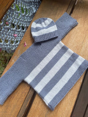 knit baby sweater crochet knit knitting pattern patterns yarn shop yarn online learn to crochet learn to knit yarn addict yarn stash wool wool online acrylic silk hand dyed yarn 