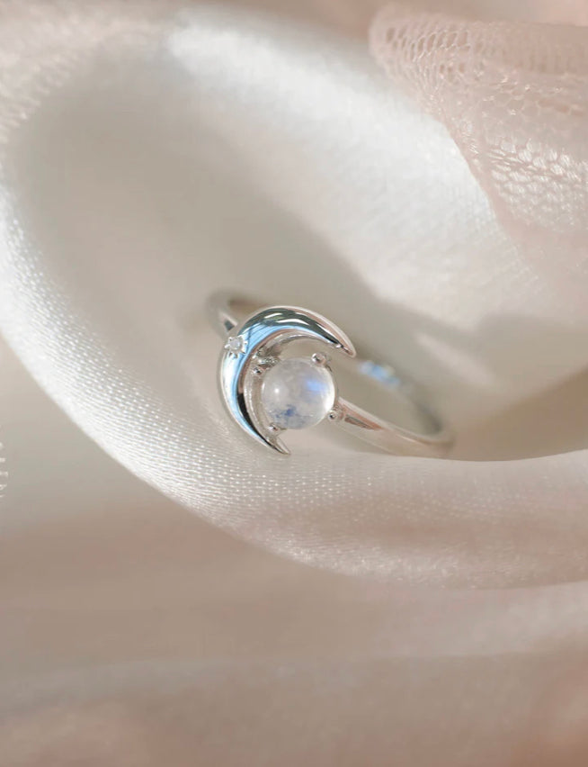 Moonstone Ring - Above Clouds – Moon Magic