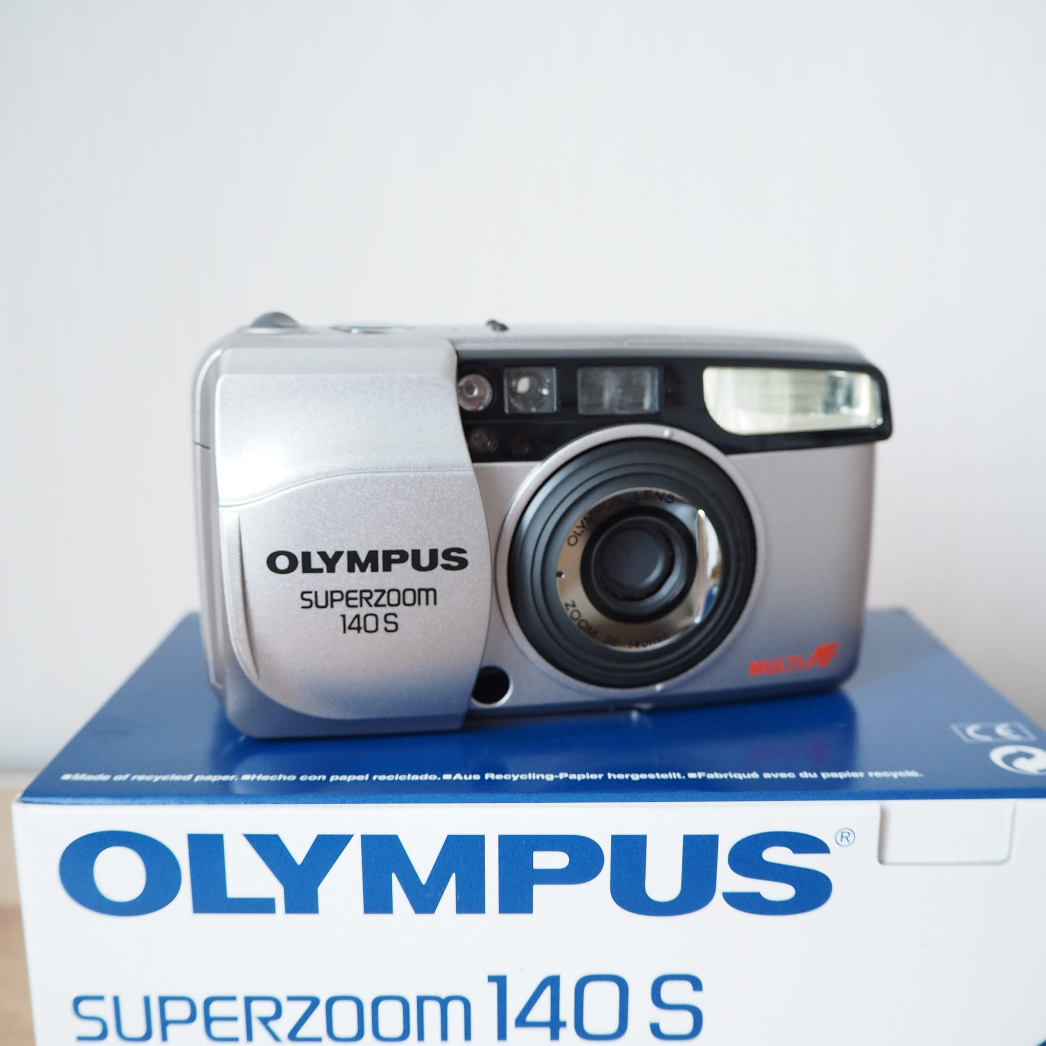 OLYMPUS OZ80 フィルムカメラ