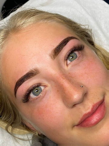 Perfectly waxed brows after henna brows treatment