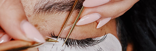 Tips on Isolating Eyelashes for a Lash Extension Procedure