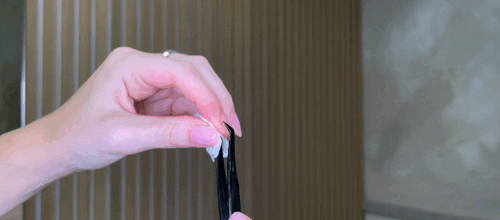 London Lash Hack using Gel Glue Remover for Lash Glue on Tweezers