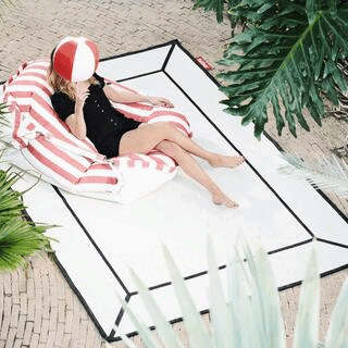 Floatzac Outdoor bean bag chair & pool float from Fatboy