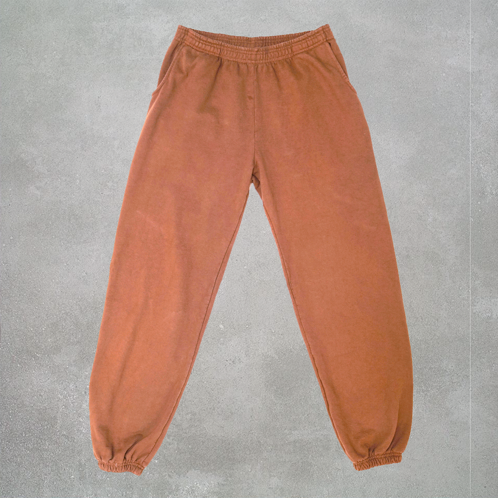 L Amour Sweatpants In Chocolate Expensively Loved