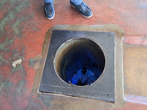 スリランカ紅茶工場内穴の正体