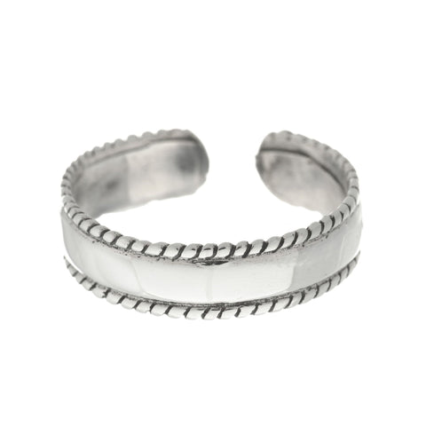 Well </p>Traveled Toe Ring