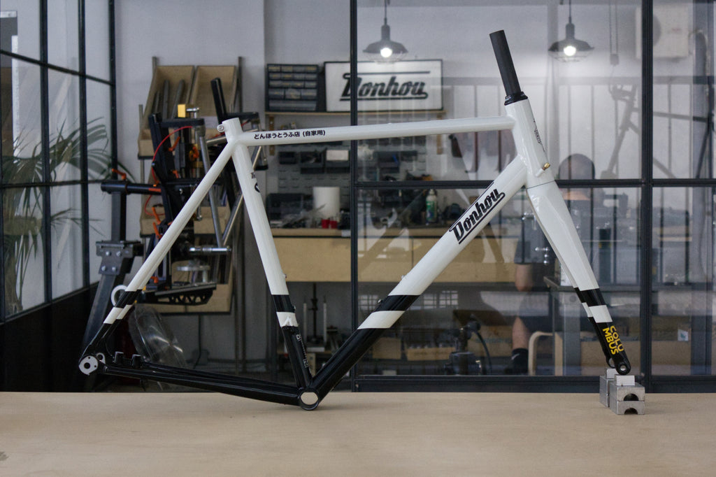 Initial D Donhou DSS4 road bike frame