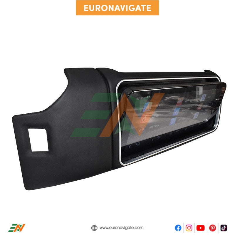 Navigate in elegance with the 12.3-inch Rotatable Android Head Unit Upgrade by Euronavigate, enhancing the driving experience of your Range Rover Vogue L405.