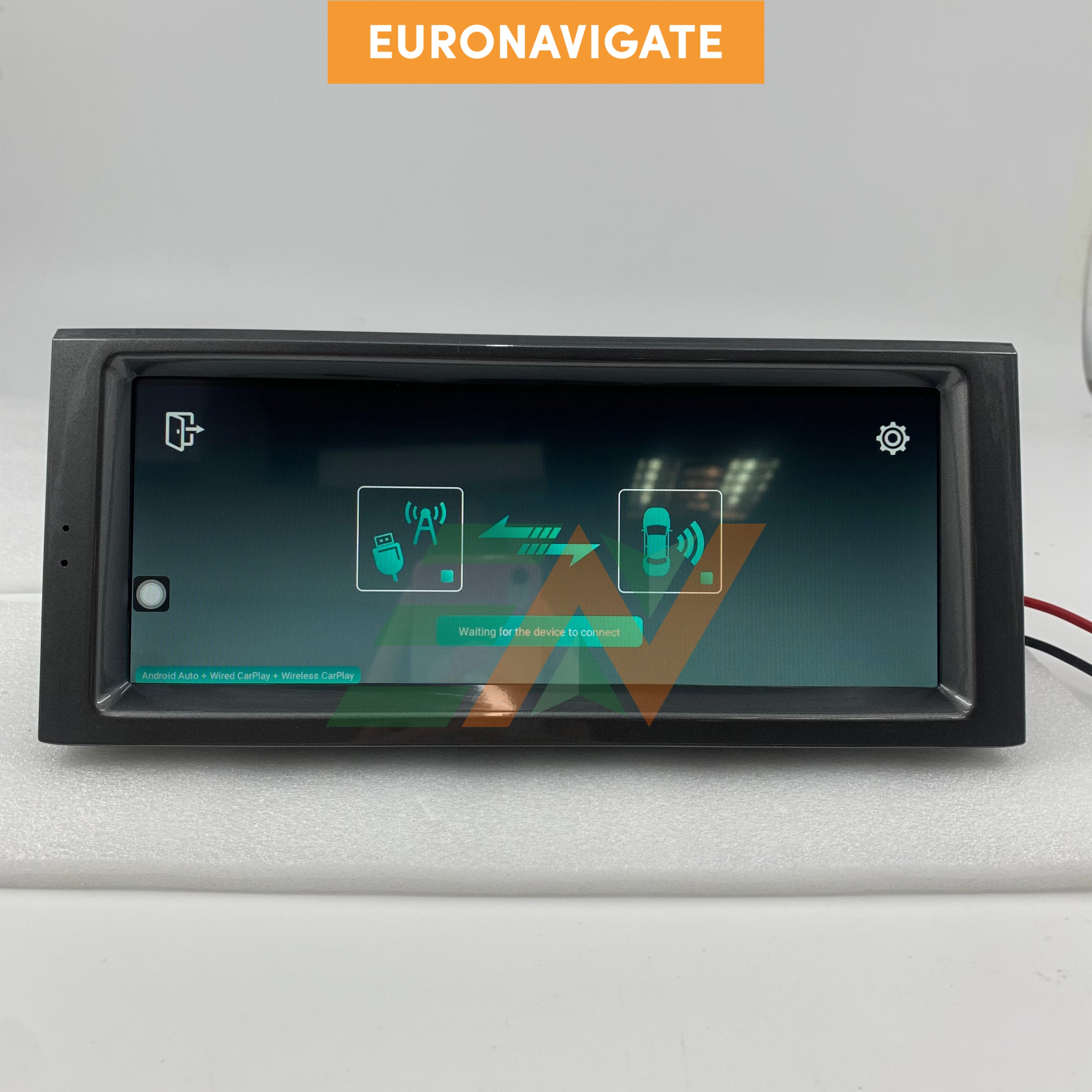Upgrade your Range Rover Vogue L322 with Euronavigate's Android 10.25" touchscreen. Features include GPS, multimedia, Apple Carplay, wireless receiver, hands-free, plug-and-play retrofit accessories.