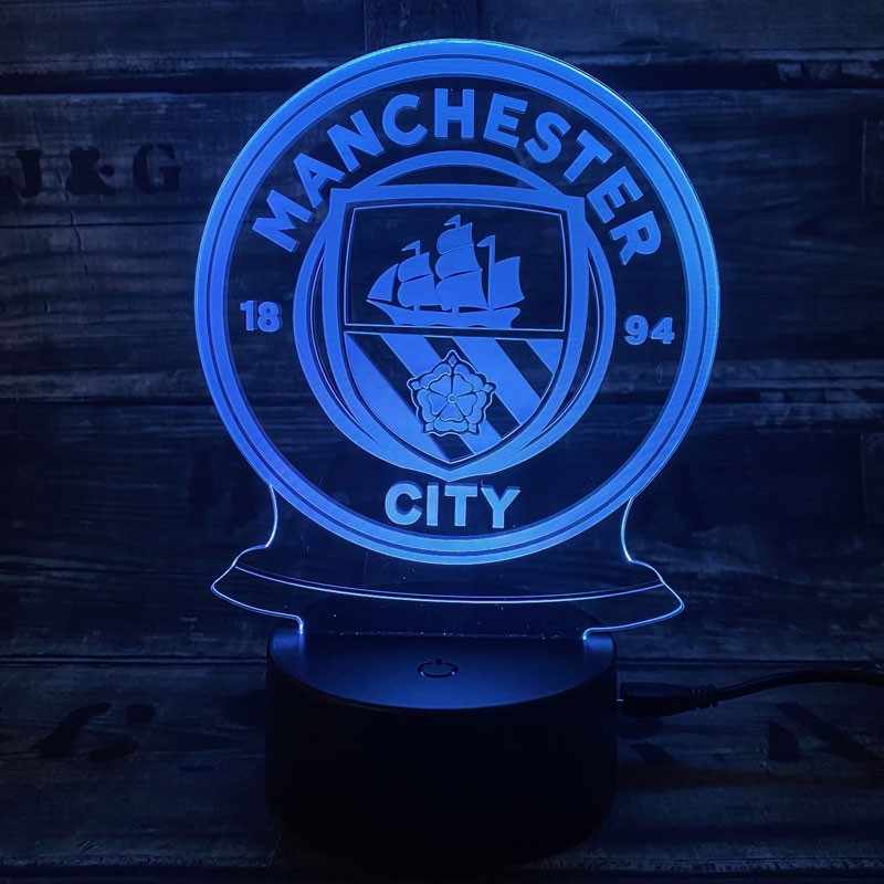 Se Manchester City 3D Fodbold lampe - Lyser i 7 farver hos Lukaki.dk