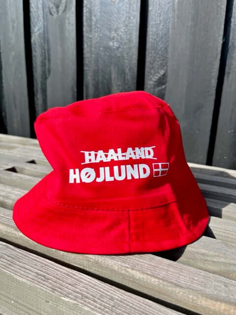 Se Højlund X Haaland "Højlund i hatten" bøllehat, 5 hos Lukaki.dk