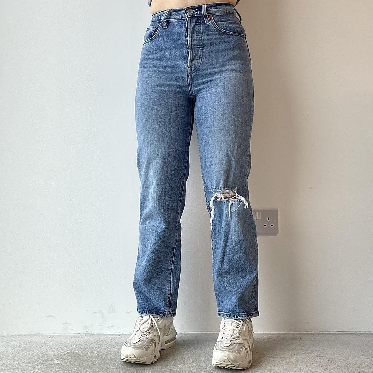 Levi's ribcage straight jeans - UK 6 – Offbeat Petite