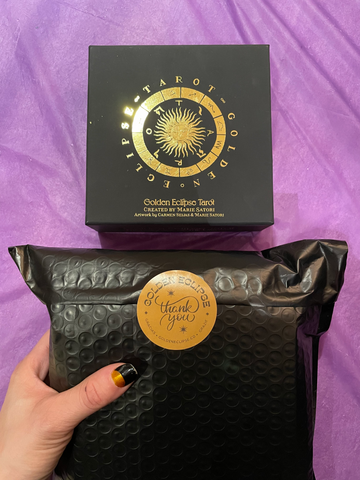 Golden Eclipse Tarot 